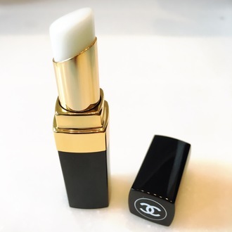 CHANEL シャネル リップクリーム リップ シャネル / ボーイ ドゥ シャネル リップ ボームの公式商品情報